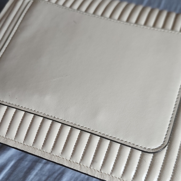 COACH Parker Top Handle Bag With Quilting - Picture 4 of 7